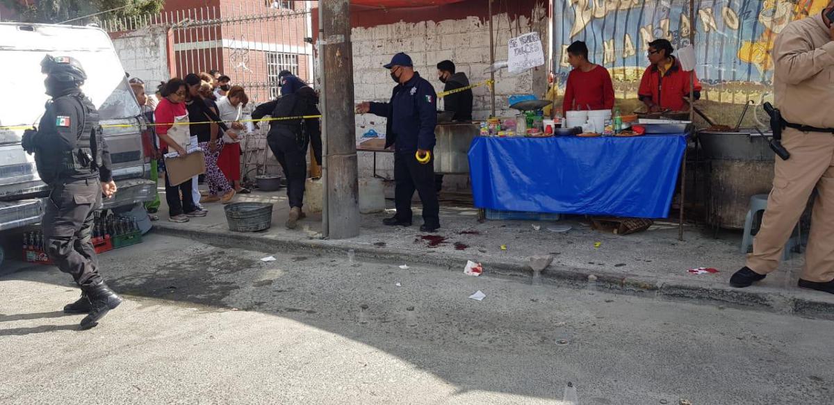 Balacera en un puesto de carnitas deja dos heridos en Coacalco