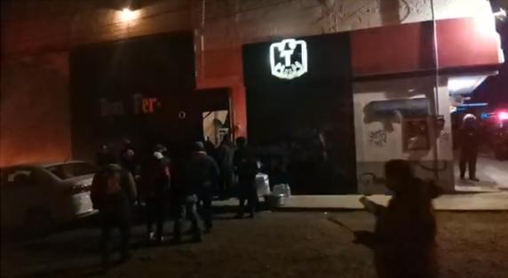 Dura noche de Día de Muertos para autoridades