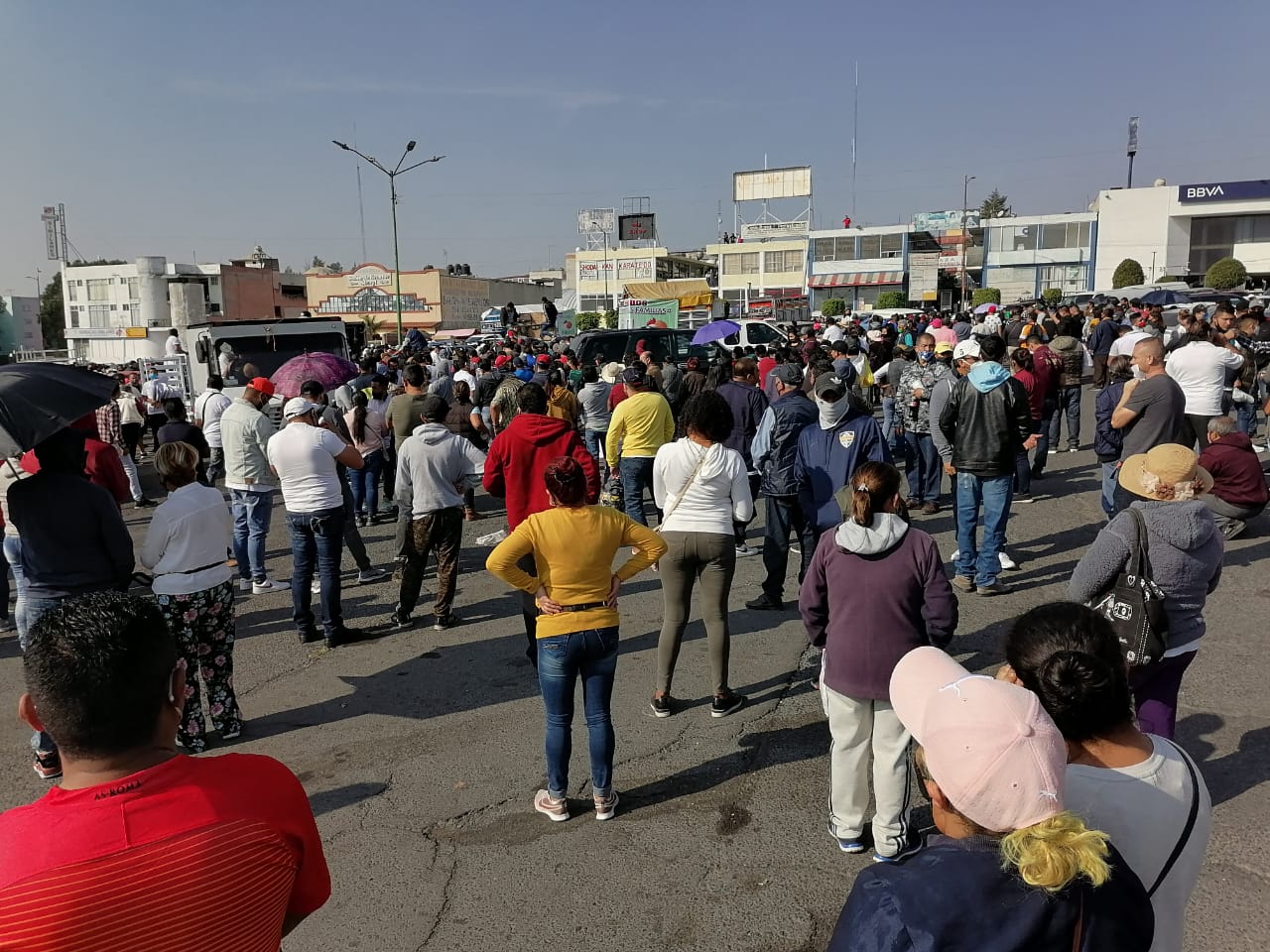 Exigen detener abusos contra comerciantes en Cuautitlán Izcalli