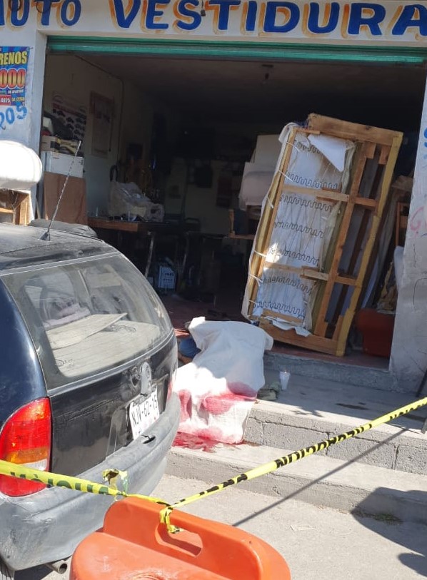 Asesinan a empleado de una tapicería en Acolman