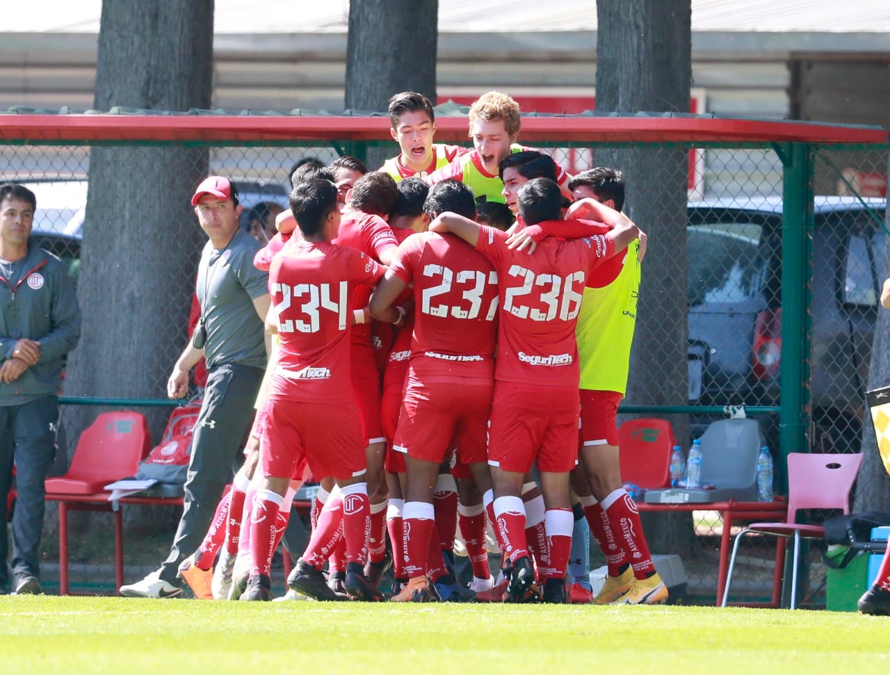 Con autoridad, Toluca Sub-17 goleó a las Chivas 3-1