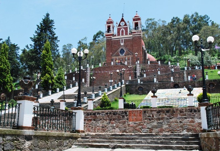 Apaga semáforo rojo magia de Pueblos Mágicos