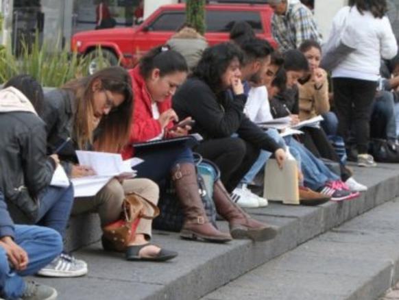 Déficit de empleos en Edomex