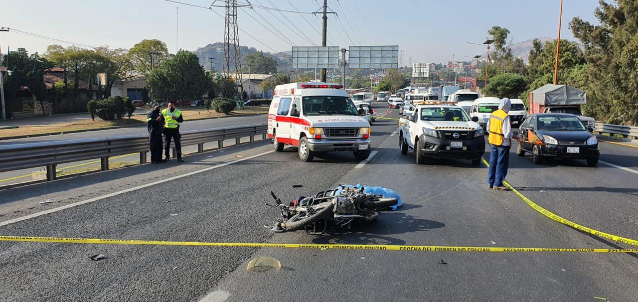 Derrapa motociclista y muere en la México-Pachuca