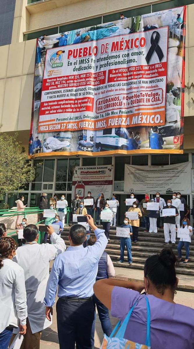 Trabajadores del IMSS