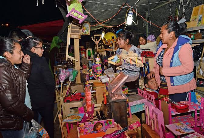 Los Reyes no irán este año a tianguis y bazares de Neza