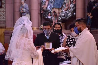 A partir del lunes ya habrá bodas, bautizos y demás celebraciones en las iglesias