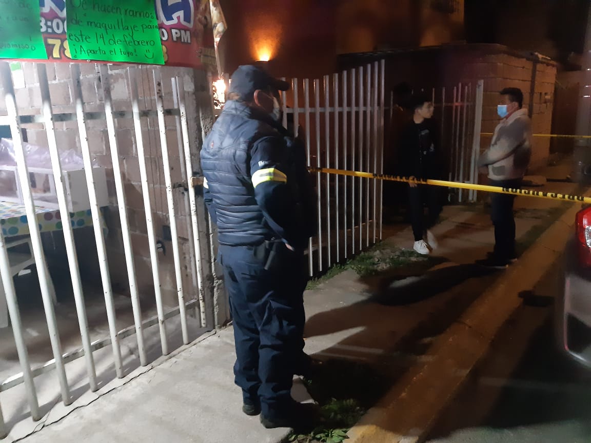 Joven muere baleado por un policía de Ixtapaluca