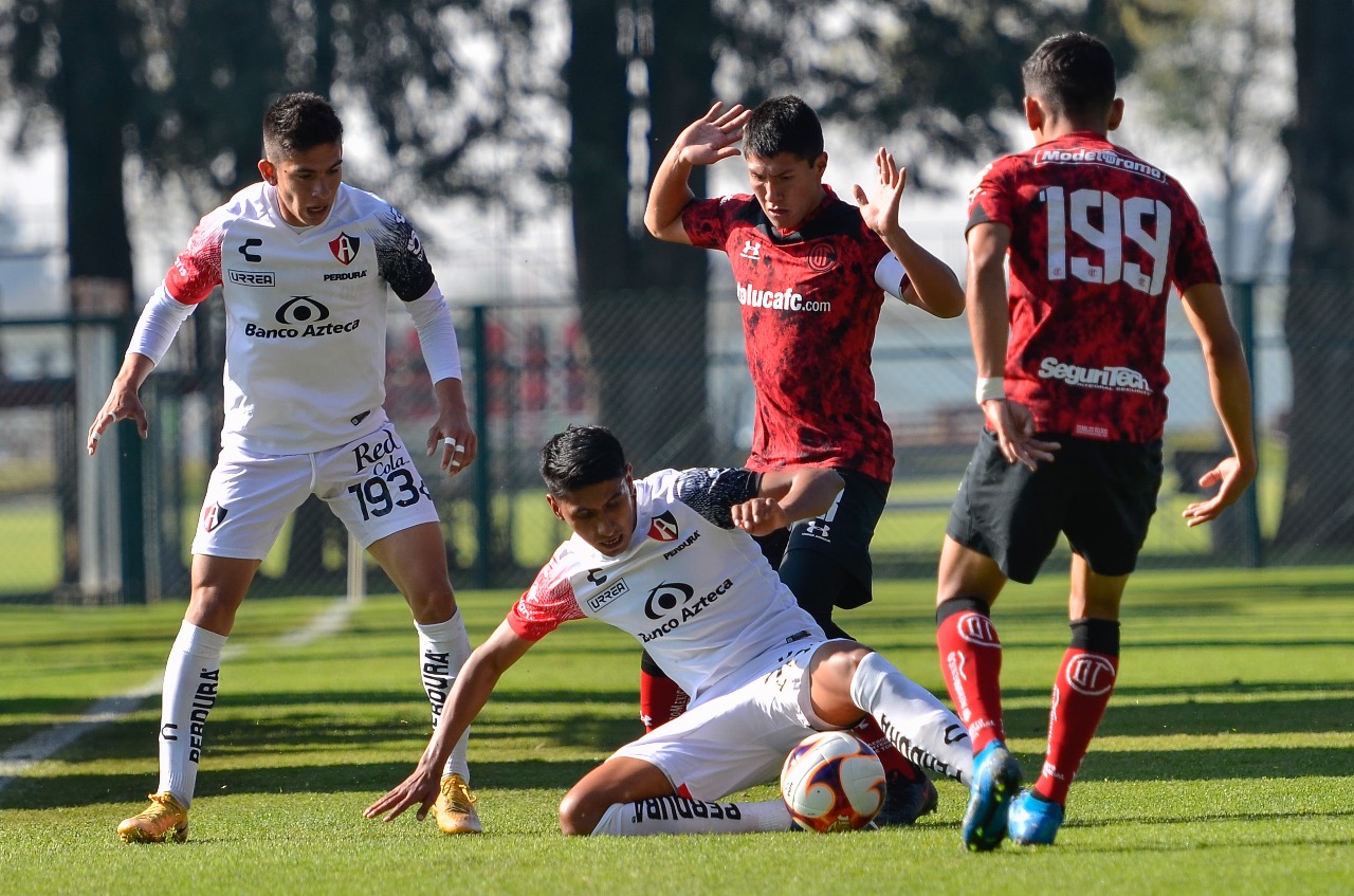 Diablitos sub 17 y 20 doblegados por los rojinegros del Atlas