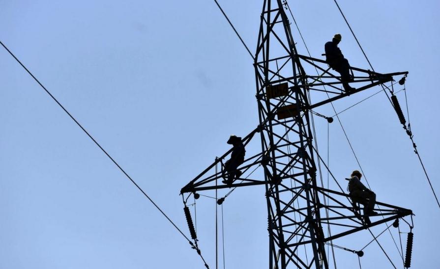 Otorgan dos suspensiones definitivas contra Ley de Industria Eléctrica