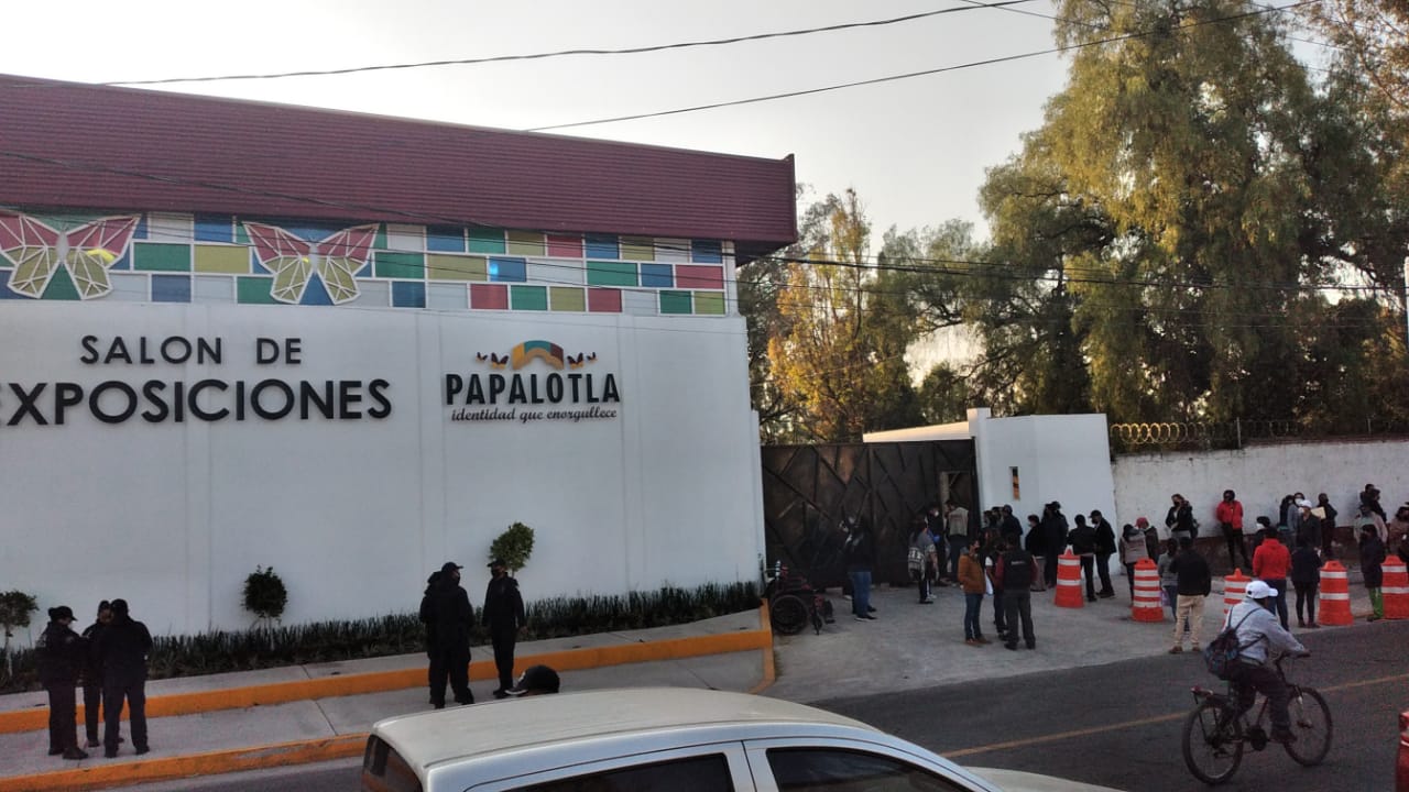 En menos de cuatro horas vacunan a todos los adultos mayores de Papalotla