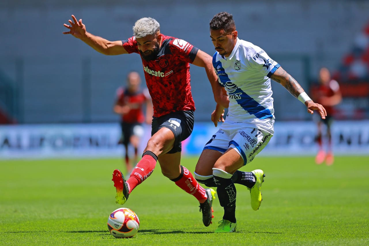 En feria de goles, Puebla consigue empatarle a Toluca