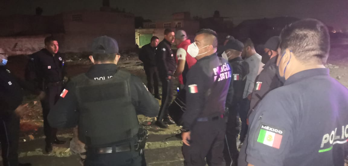 Descubren a ladrón en plena acción y casi lo linchan en Chalco