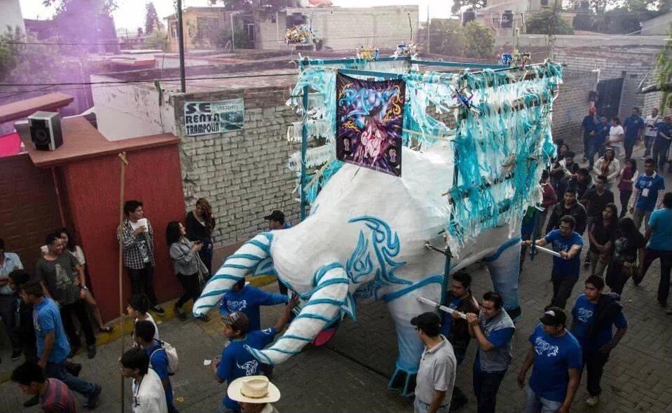 Pirotécnicos sustituyen monumentales toros por maquetas en el día de su santo patrono