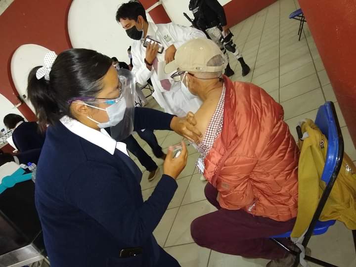 Inicia aplicación de segunda dosis anti Covid19 en la zona de los volcanes