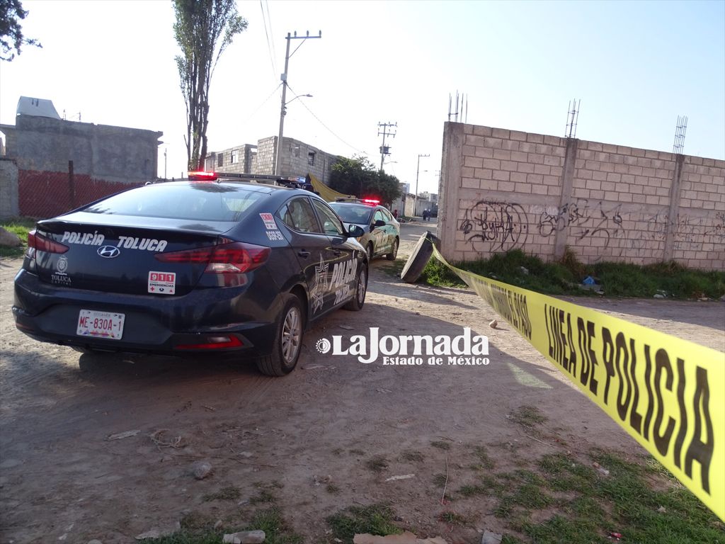 Video | Encuentran cadáver maniatado en San Buenaventura, Toluca