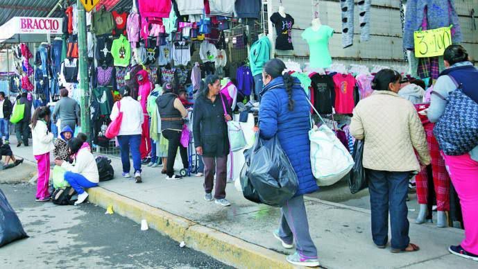 Denuncian inseguridad y falta de servicios en el mercado de Palmillas