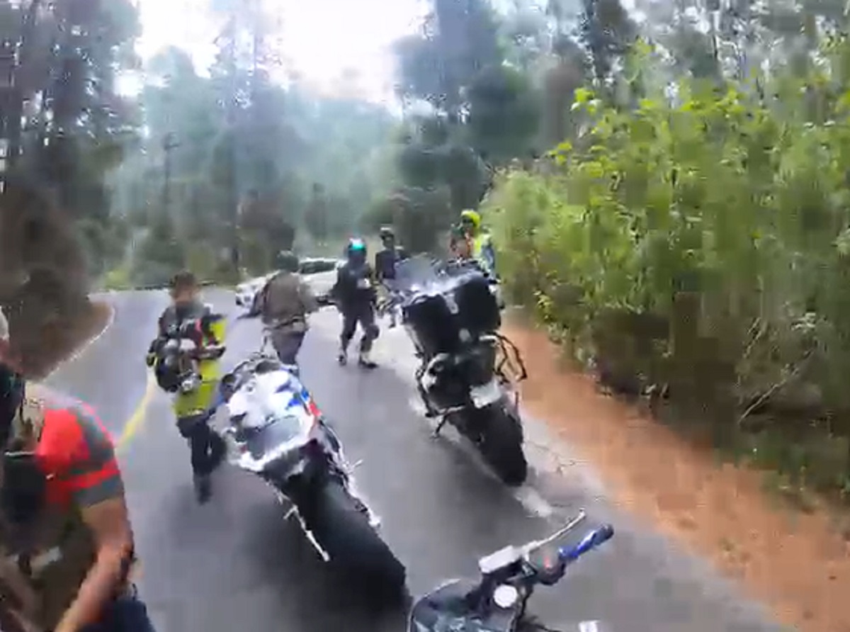 Video: Comando armado roba motocicletas en el sur del Edomex