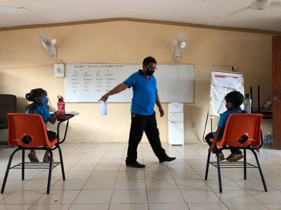 Temen padres de familia riesgo de contagio por regreso a clases presenciales