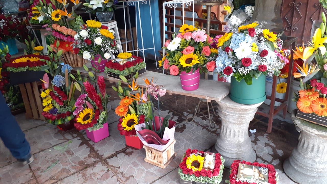 Flores y comida, los más recurridos para festejar el Día de las madres