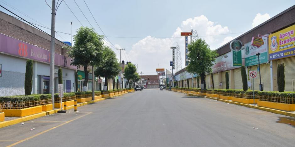 Comerciantes ambulantes de Naucalpan exigen bazar en el predio la Victoria