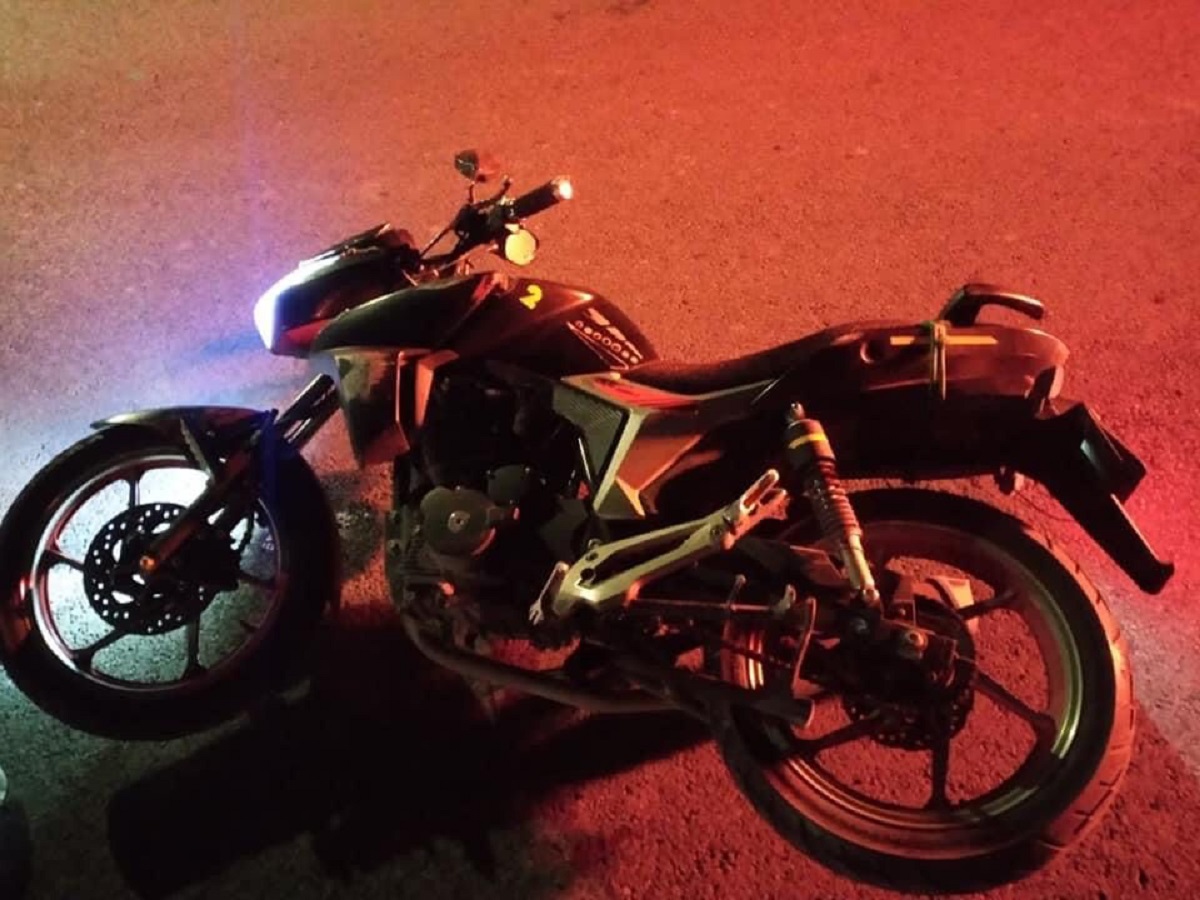 Noche accidentada en la México-Toluca; fallece motociclista