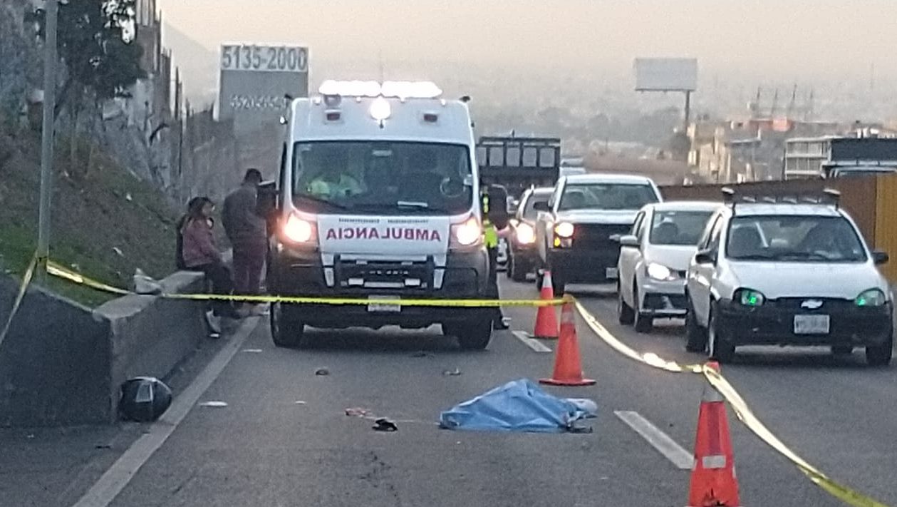 Muere mujer tras derrapar la motocicleta en donde viajaba como pasajera