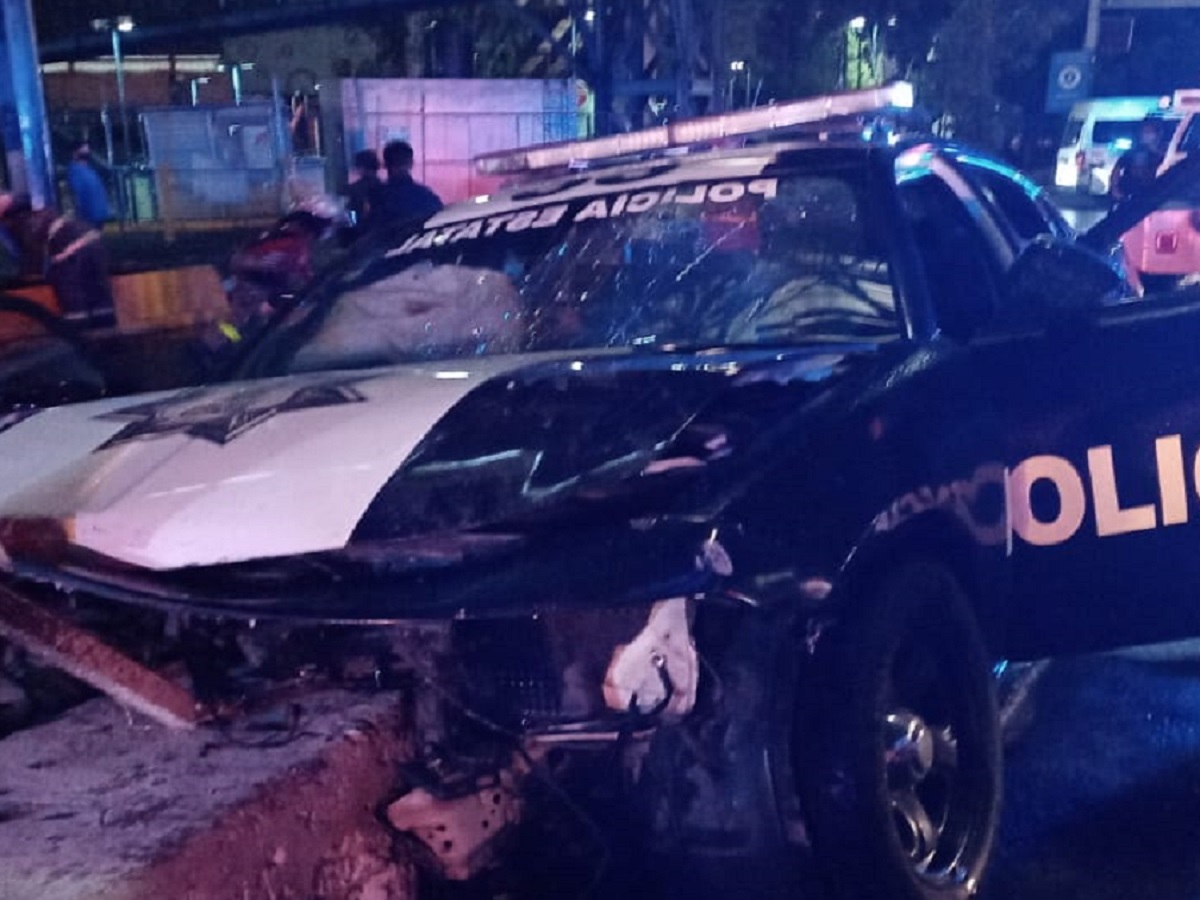 Policías estatales se accidentan en Tlalnepantla, tres resultaron lesionados