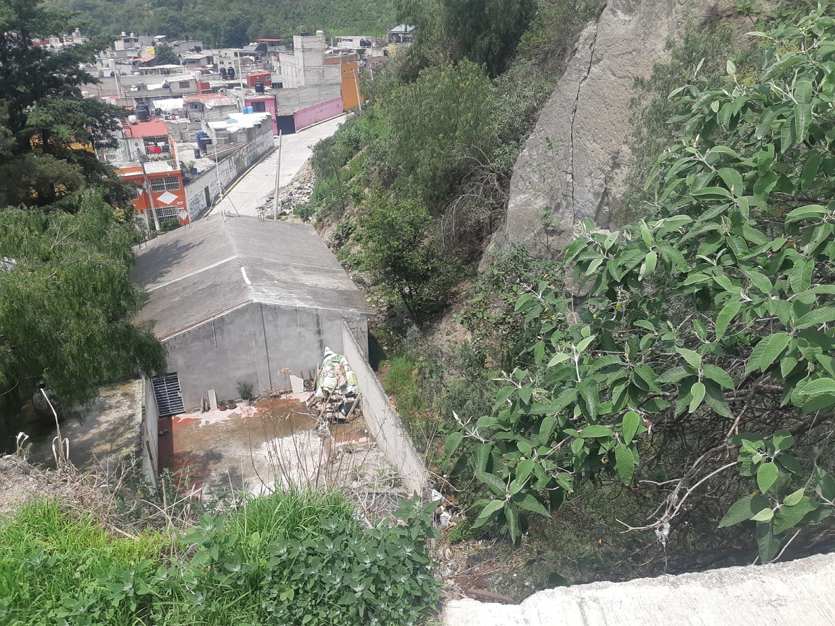 Video: A punto de colapsar puente de Minas Coyote en Naucalpan