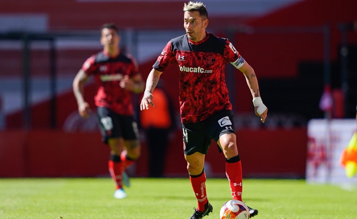 Rubens Sambueza renueva contrato con el Toluca, ¡seguirá siendo Diablo!