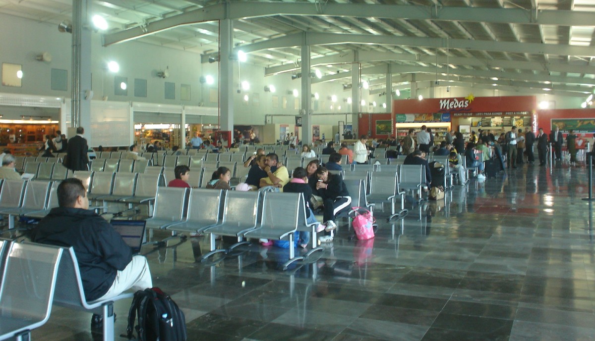 Aeropuerto de Toluca debe ser prioritario para la economía del Edomex