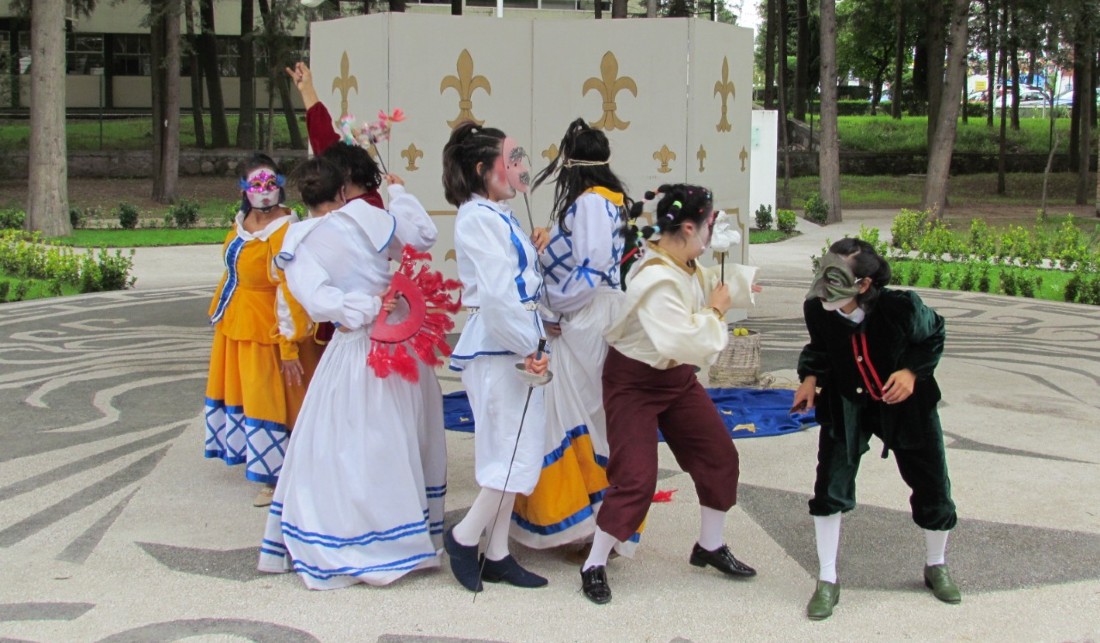 Crean incubadora de teatro universitaria