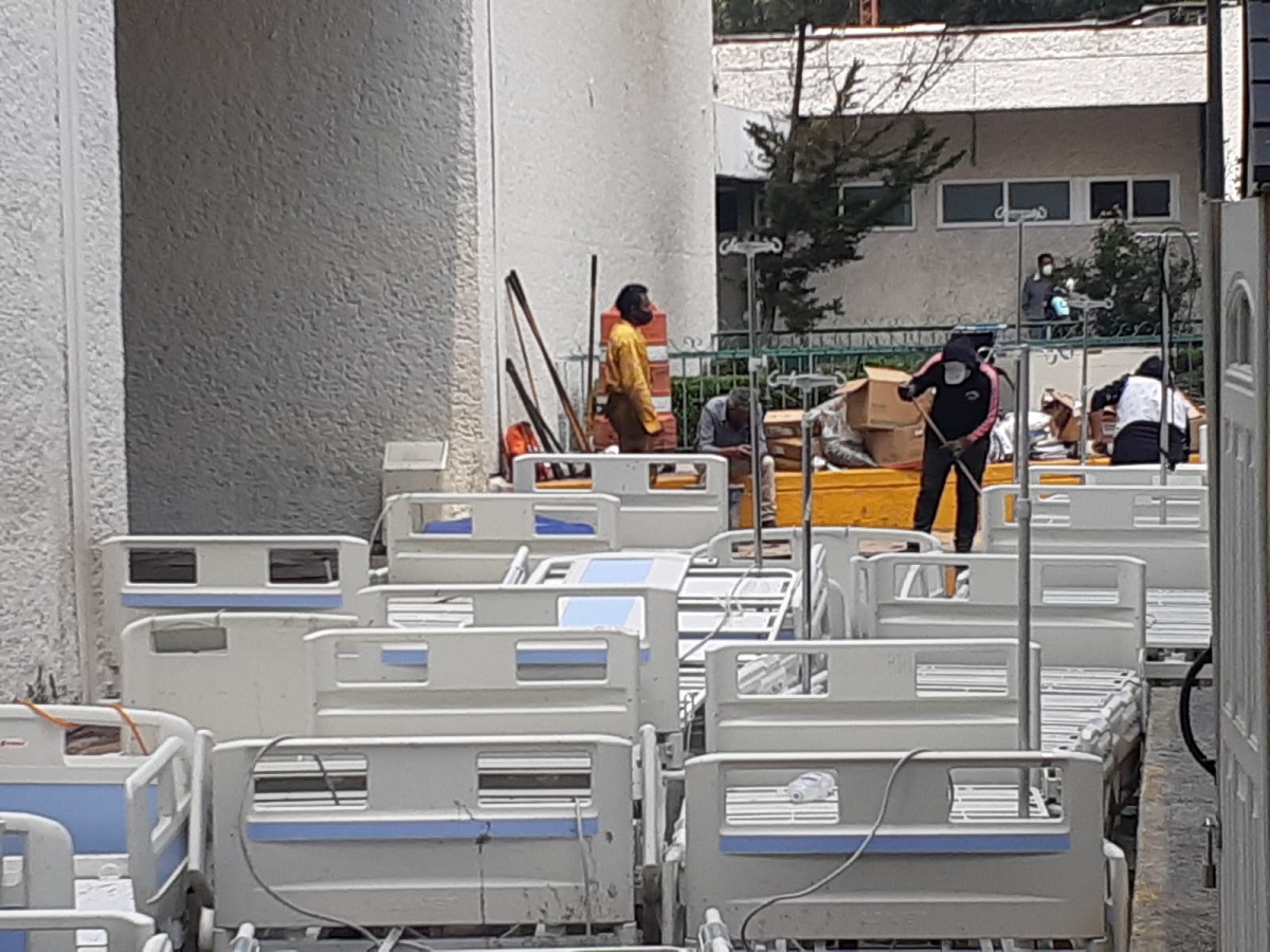 Video: De los 67 pacientes evacuados del Hospital de Atizapán, tres estaban graves