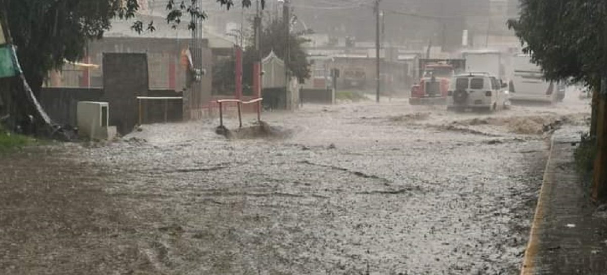 Video: Se desborda el Río San Rafael en Tlalmanalco