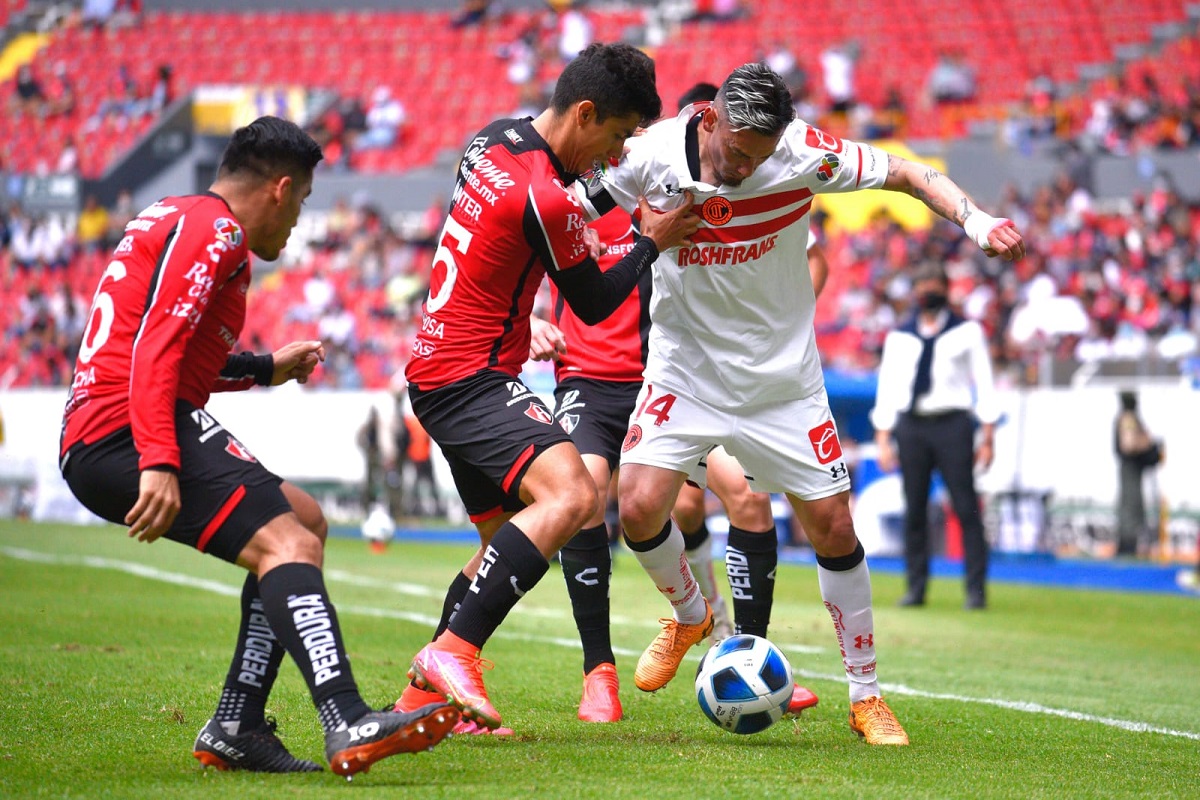 En último minuto Atlas falla penal y empata con el Toluca