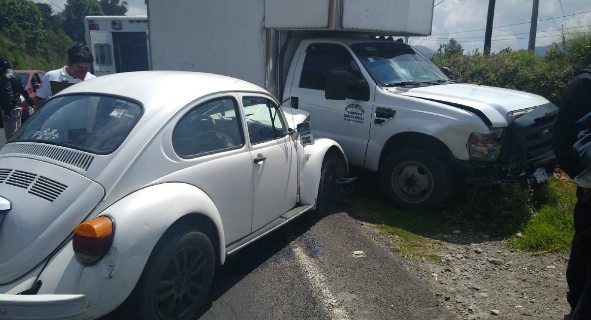 Conductor pierde la vida durante choque en la Toluca-Naucalpan