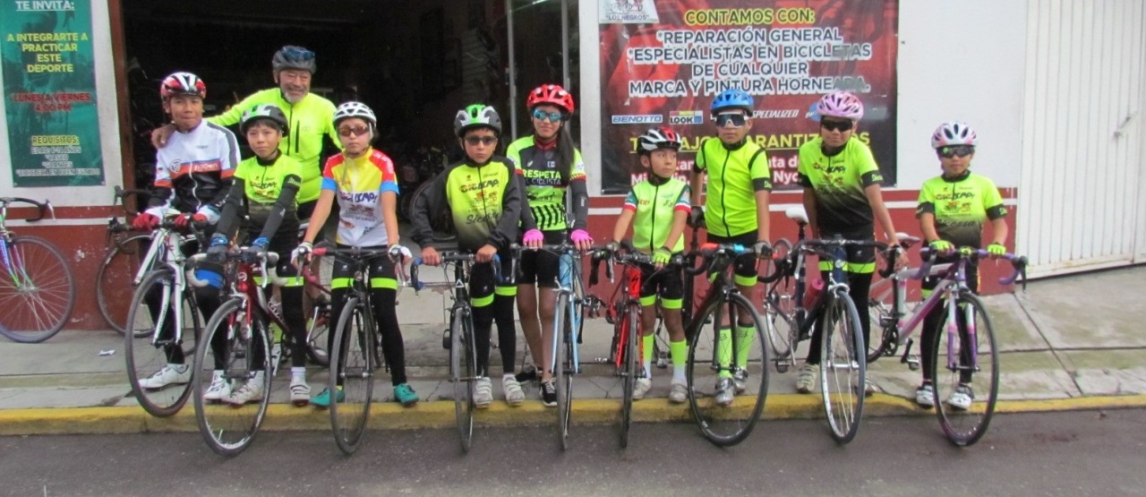 El equipo de ciclismo de “Los Negros” de Arturo Meneses cerró la temporada 2021 con un balance positivo en resultados