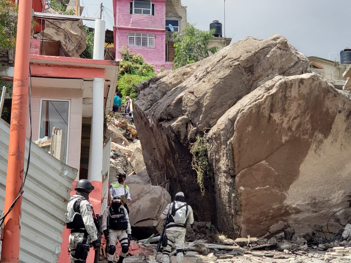 Video: Desgajamiento del cerro del Chiquihuite deja cuatro personas desaparecidas