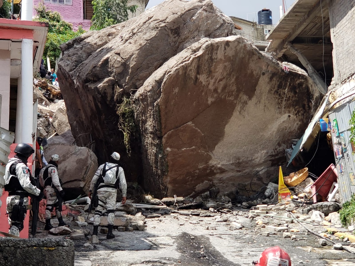 Familias evacuadas del derrumbe del Chiquihuite se niegan a salir: PC