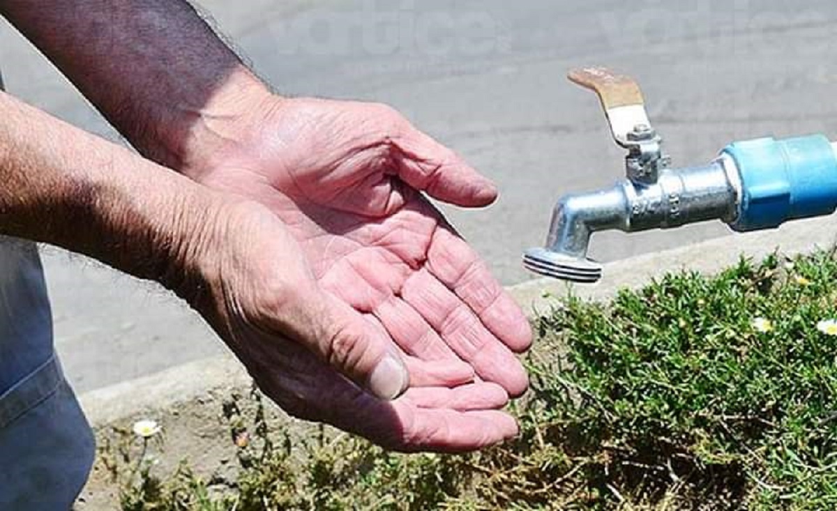 La esasez de agua es un problema constante