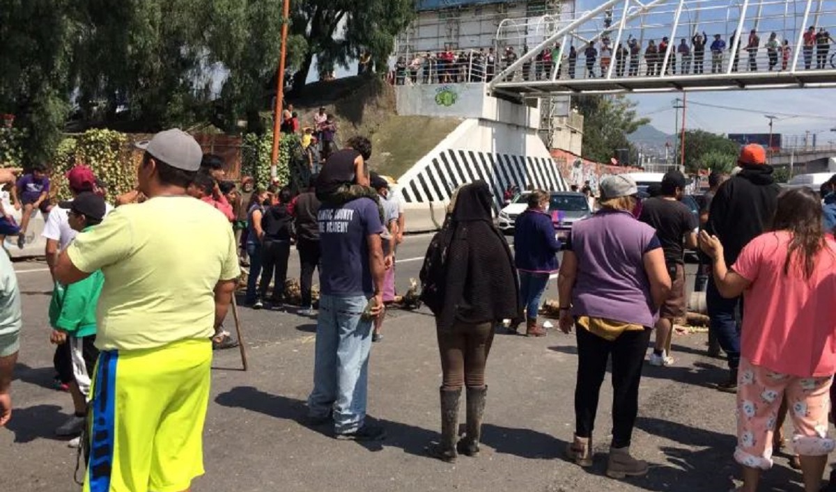 Video: Damnificados de Ecatepec claman ayuda con bloqueo