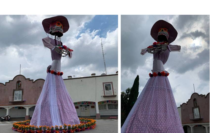 Gran atractivo se ha vuelto la catrina de 12 metros de altura en San Antonio La Isla