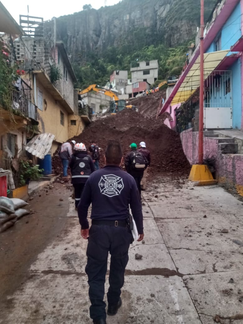 Líderes quieren beneficiarse con los apoyos de las familias del cerro del Chiquihuite: Raciel Pérez Cruz