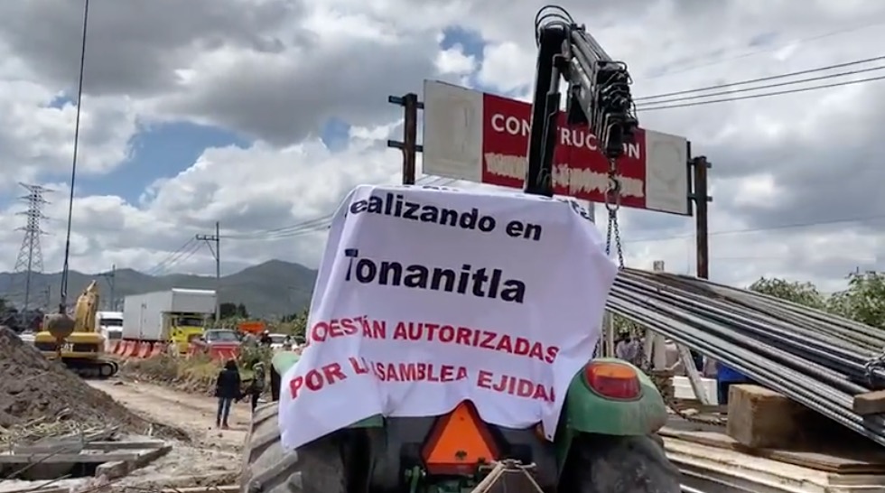 Ejidatarios paran las obras de construcción del AIFA en Tonanitla