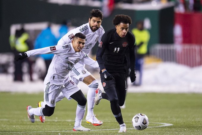 México cayó ante Canadá