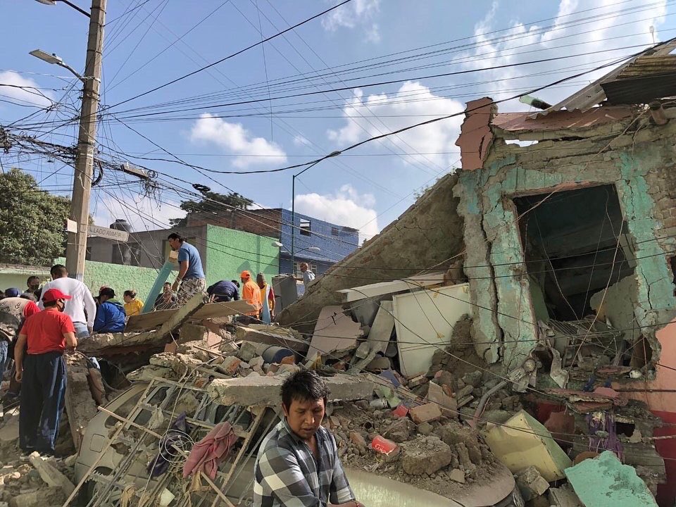 Reportan fuerte explosión en la alcaldía Miguel Hidalgo, CDMX