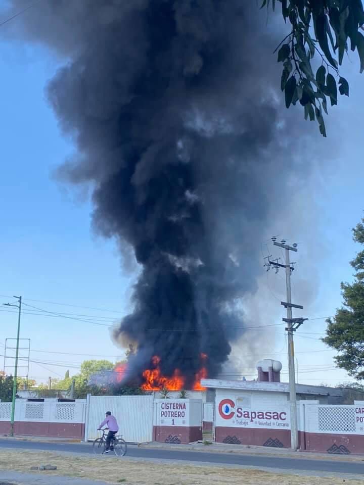 incendio en lote baldío