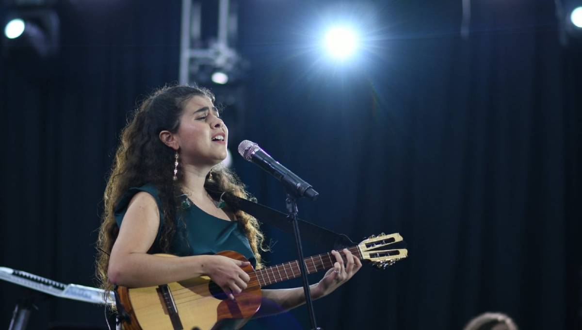 Silvana Estrada y la OSEM en la Clausura del Festival de las Almas