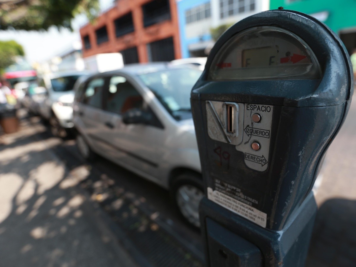 ¿Sabías que existe un permiso para estacionarte gratis en CDMX?