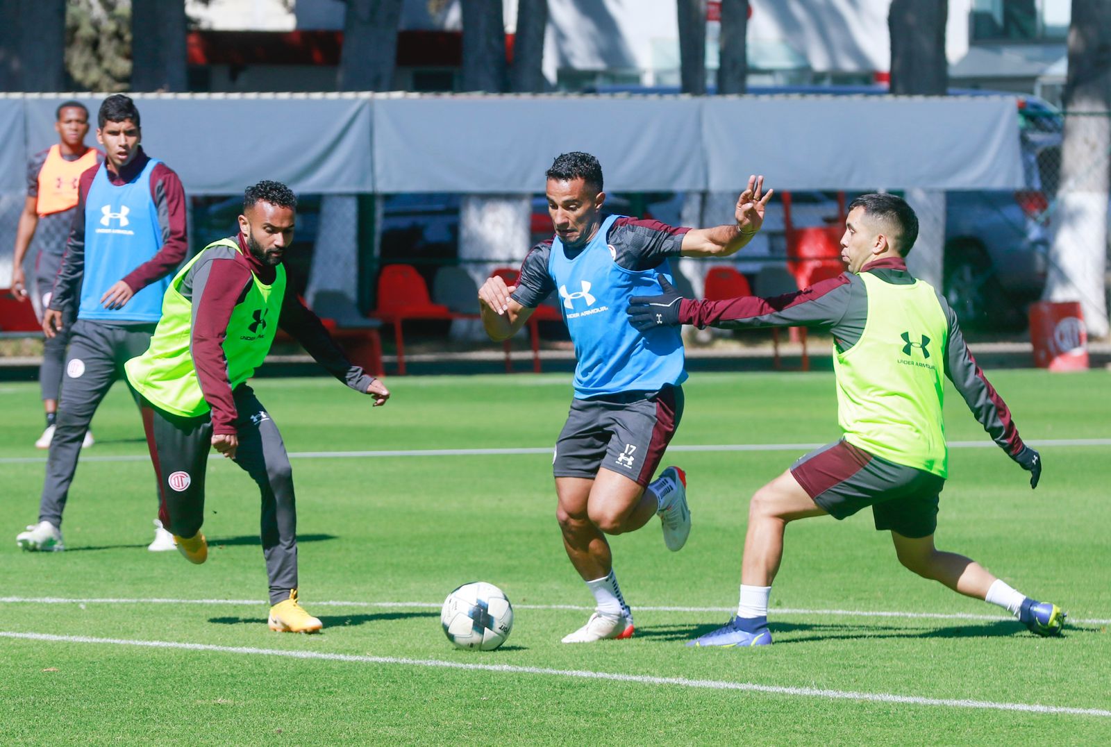 Cuatro casos Covid para el Diablos vs Santos; boletos aumentan de precio